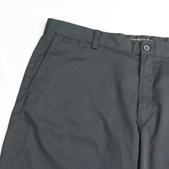 Nike‎ 36 x 11" Black 897914 Tech Dri Fit Tour Golf Shorts - Picture 2 of 7